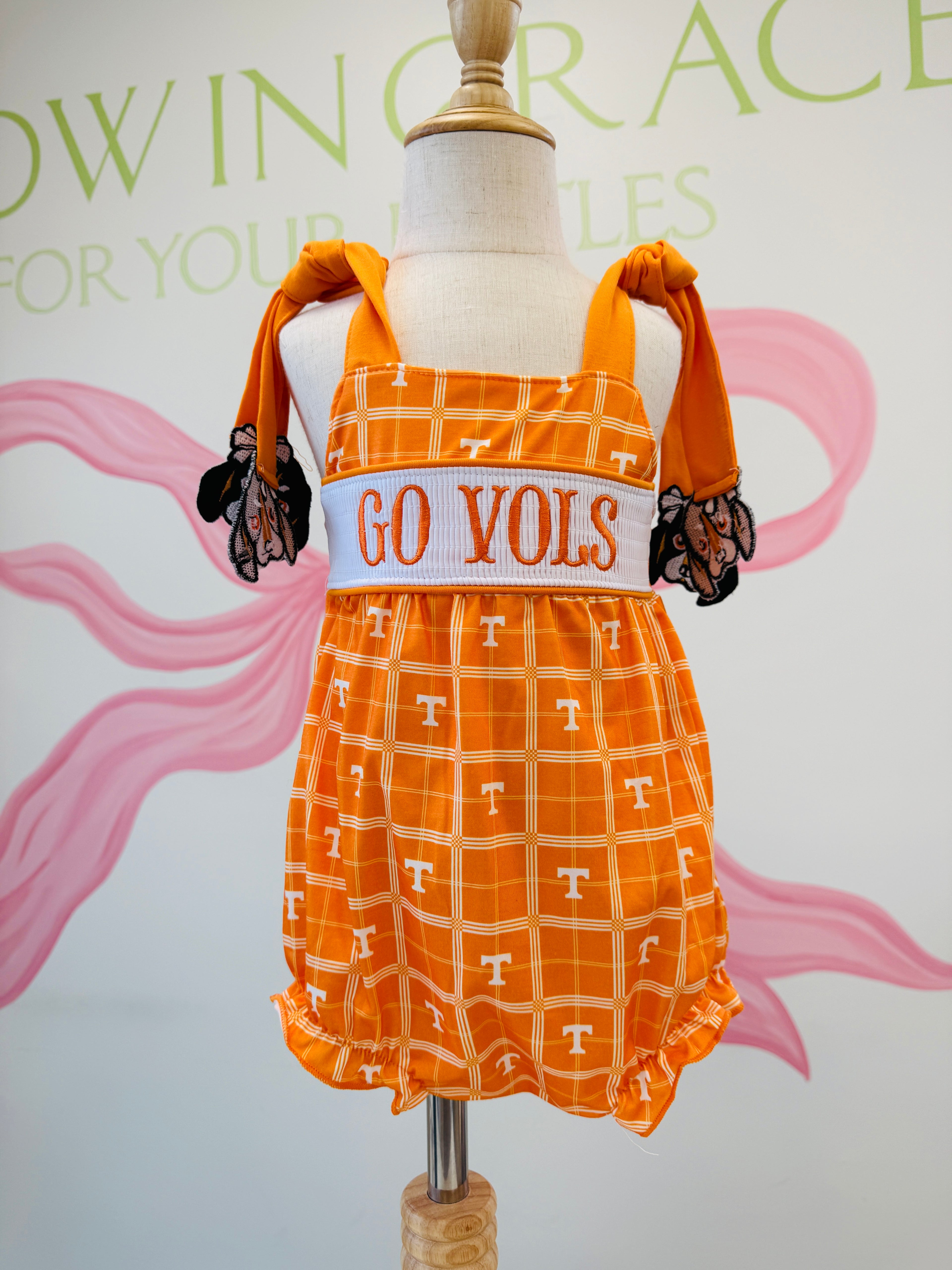 Go Vols Smokey Tassels Bubble
