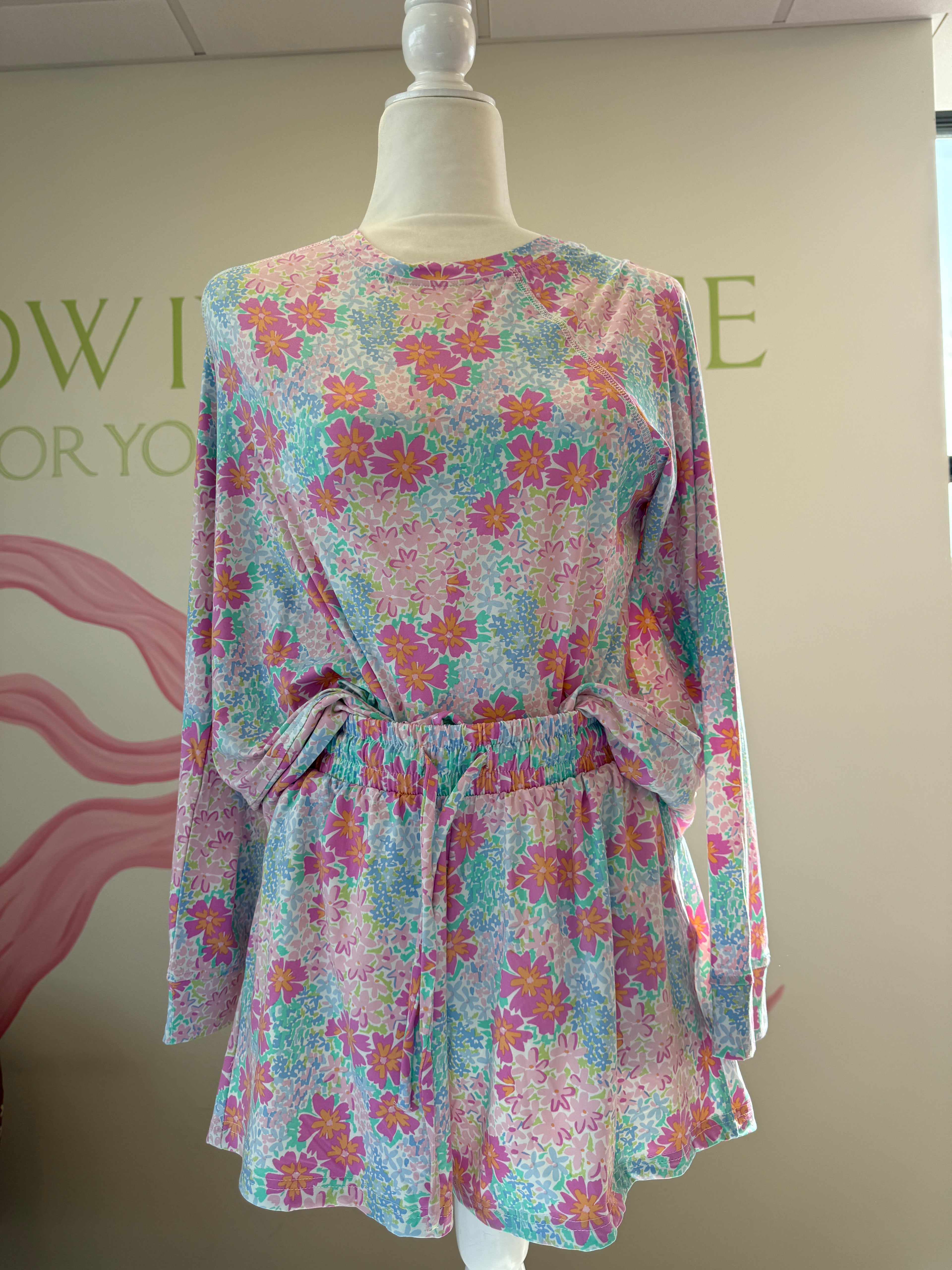 Mama Lounge Long Sleeve/ Short Set- Floral